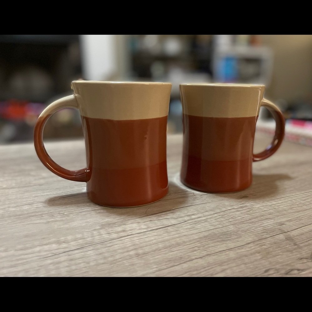 *Vintage* Set of Two Coffee Mugs